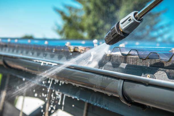 Best Pressure Washing Driveway  in Lockhart, TX