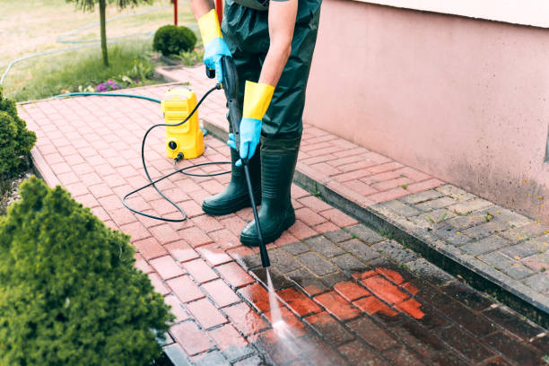 Best Commercial Pressure Washing  in Lockhart, TX