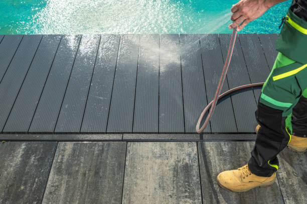 Why Choose Our Certified Pressure Washing Experts for Your Project Needs in Lockhart, TX?