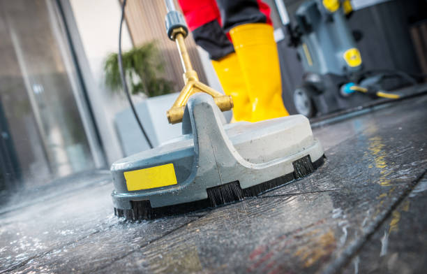 Best Garage Pressure Washing  in Lockhart, TX