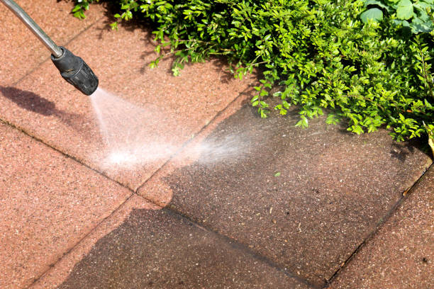 Best Concrete Pressure Washing  in Lockhart, TX